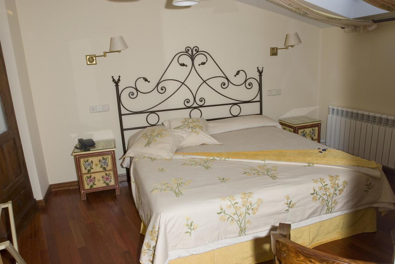 La Posada Del Tietar Santa Maria del Tietar Екстер'єр фото