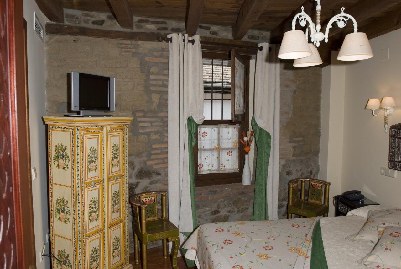 La Posada Del Tietar Santa Maria del Tietar Екстер'єр фото
